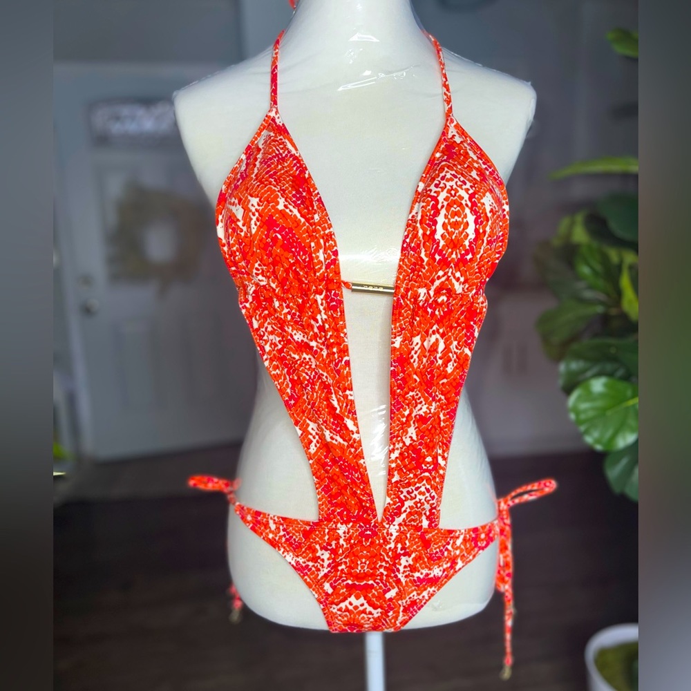 bebe Orange Red Printed Cutout One-Piece Swimsuit